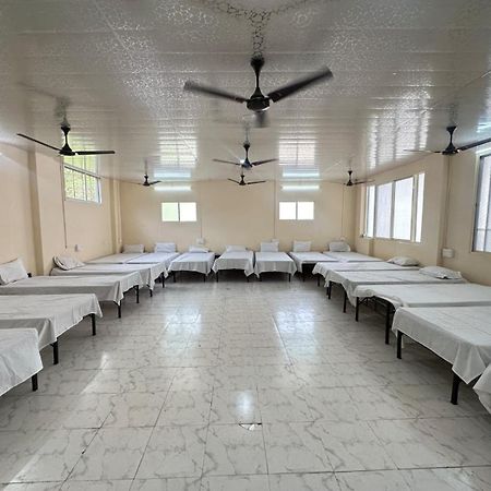Nain Guest House Ujjain Bagian luar foto