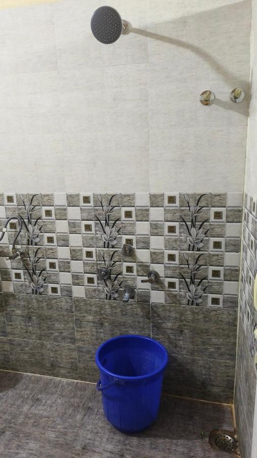 Nain Guest House Ujjain Bagian luar foto