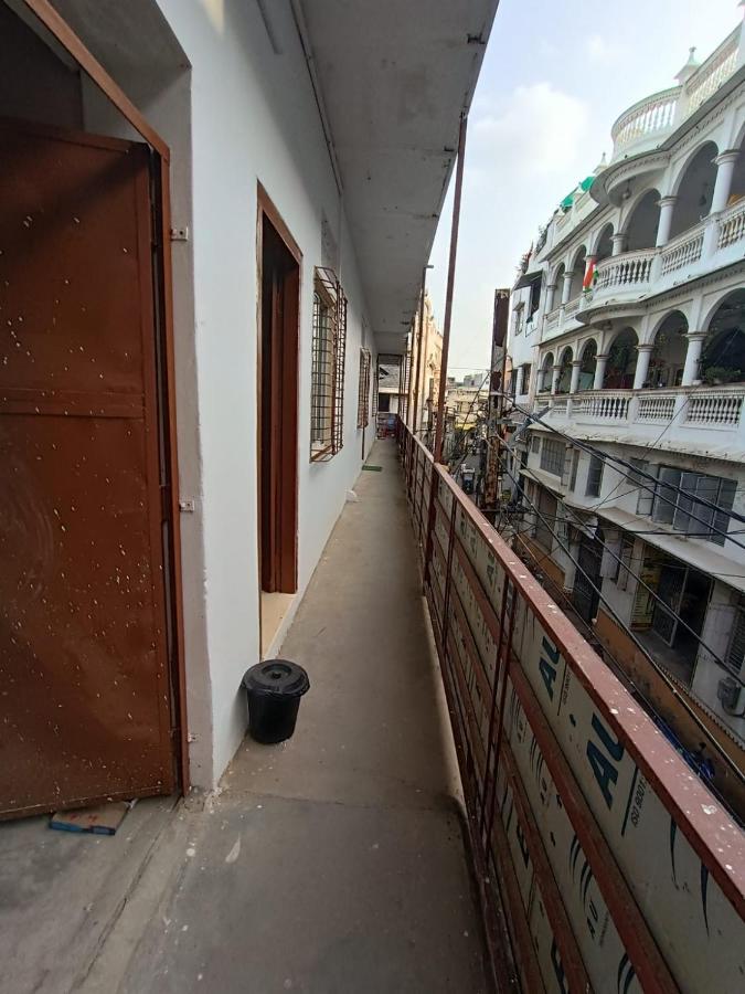 Nain Guest House Ujjain Bagian luar foto