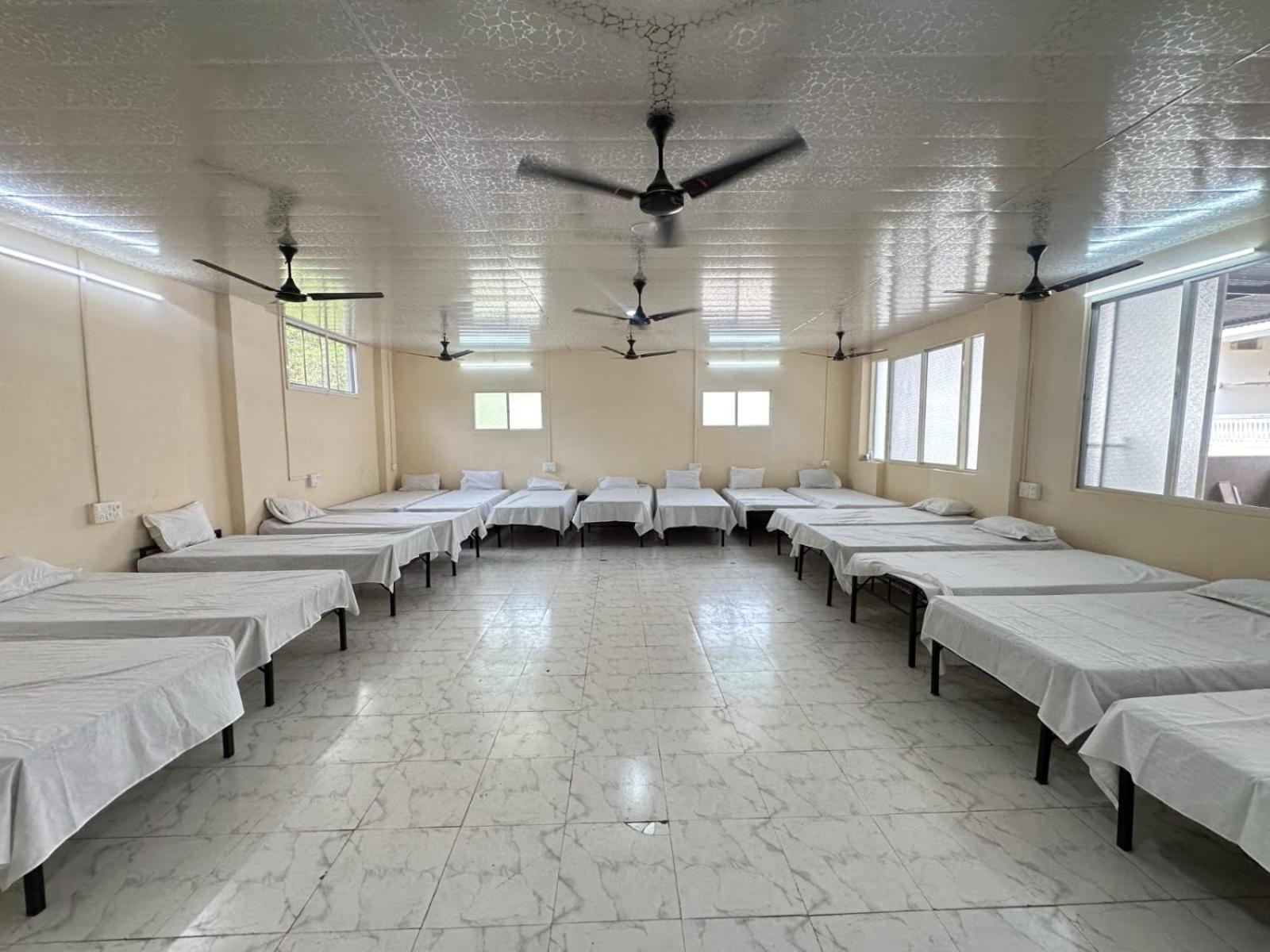 Nain Guest House Ujjain Bagian luar foto